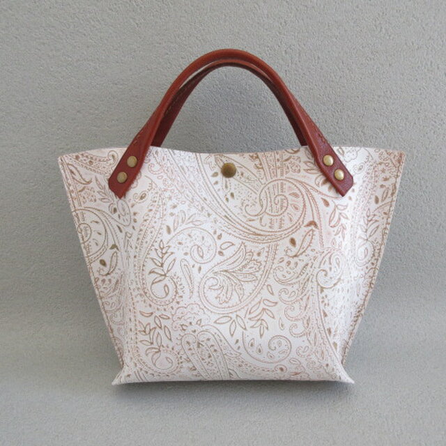 《牛革》新サイズ♪底マチワイド・ホワイト・一枚革のミニトート・0462