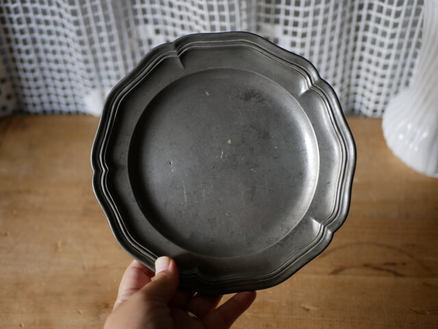 花リム ピューター製 アンティークプレート フランス