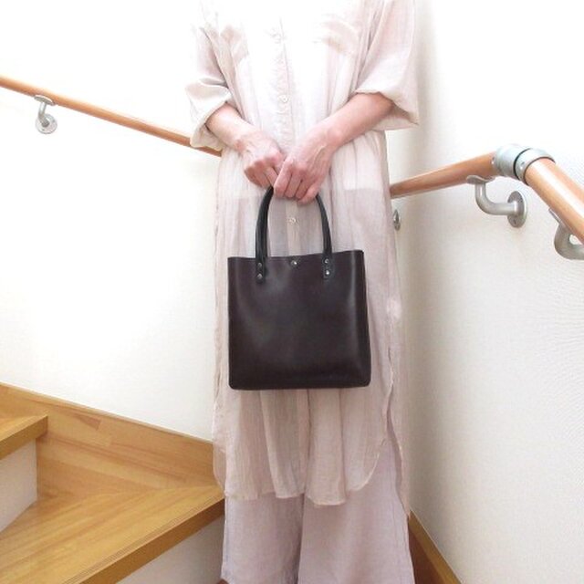 《牛革》new♪スクエアミニトート・スムースレザー・ダークブラウン・0499