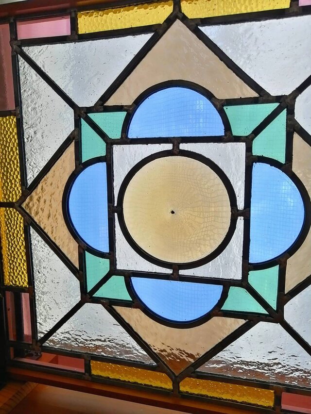 ロンデル ステンドグラス パネル 窓 | iichi 日々の暮らしを