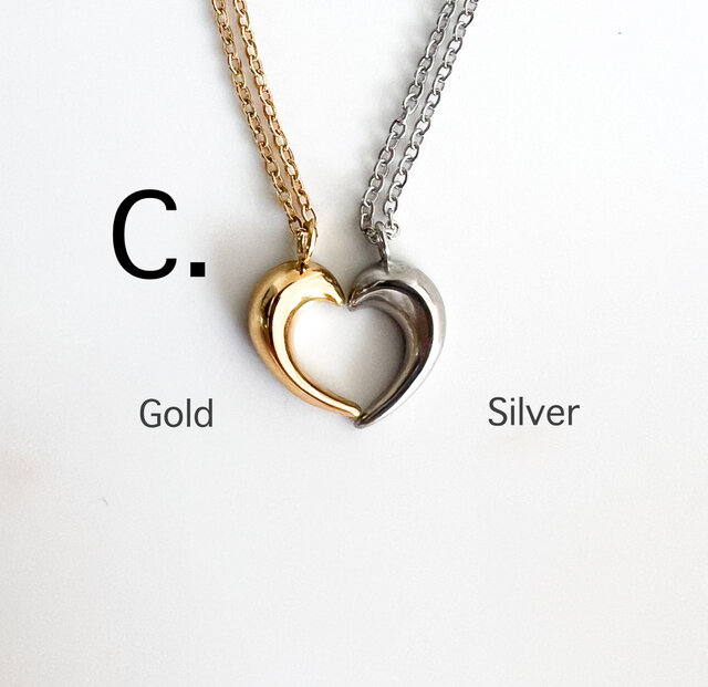 ifumé】つけっぱなしOK！ペアネックレス two moons gold | iichi
