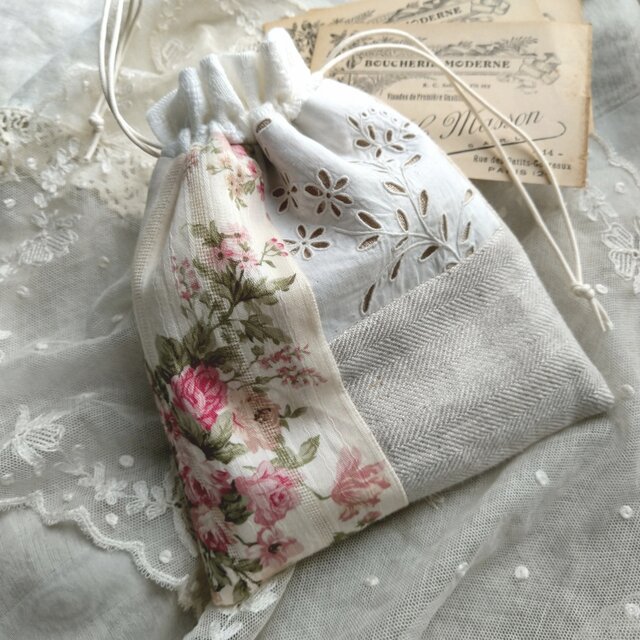アンティークレース*巾着*ポーチ*B