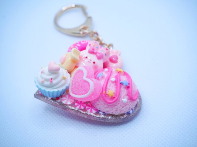 デコレーション 盛り沢山 キーホルダー うさぎ アイス ハート