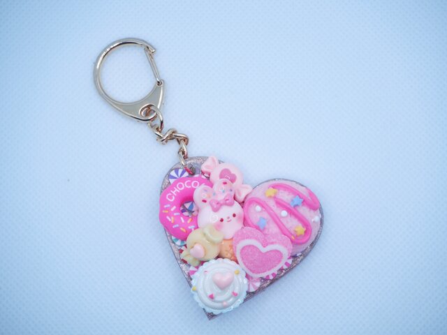 デコレーション 盛り沢山 キーホルダー うさぎ アイス ハート