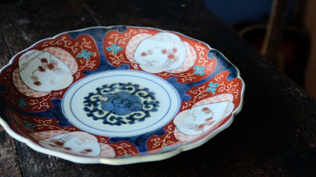時代物 色絵草花紋 大皿 径約37.5cm 太明成化年製 初期古伊万里 有田焼 本日特別 H044 古伊万里 大明或化年製 色絵金縁唐花紋 大皿 飾り
