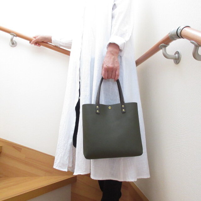 《牛革》new♪スクエアミニトート・ソフトスムース・ダークグリーン・0470