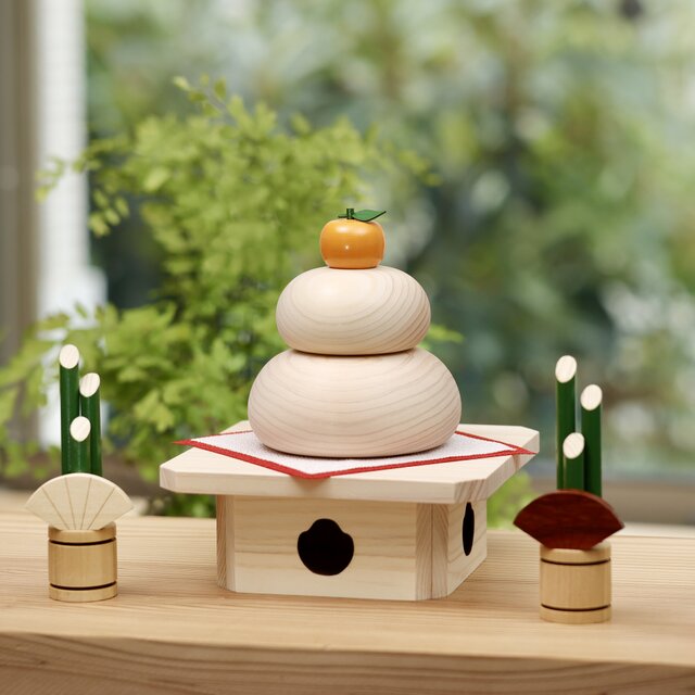 鏡餅 木製 かがみもち 大サイズ 三宝付き 無垢材 門松 お正月 | iichi