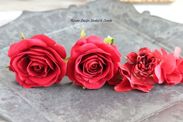 赤薔薇の円形ヘッドドレス 915d43910eb9033c63fab7f0a83dc4