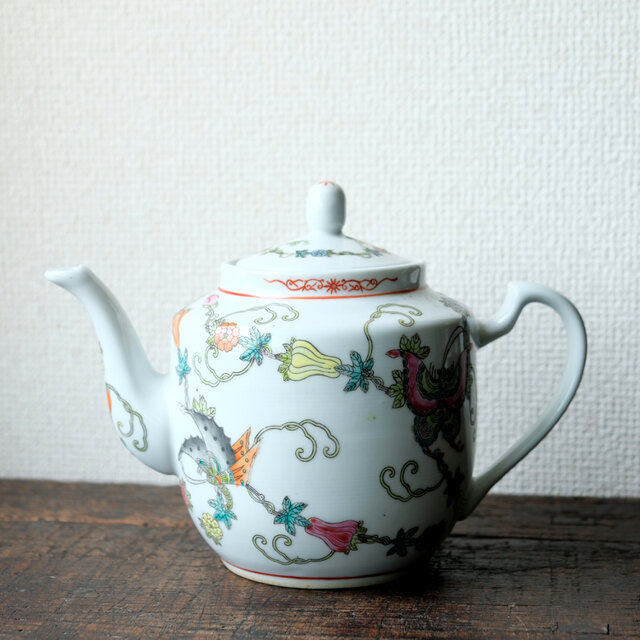 シノワズリ　景徳鎮　民国期　浅绛彩　蓋付き小物入れ　菓子器　茶壺　在銘 Amazon.co.jp: 《中国 景徳鎮》豪華！中国茶器「蓋碗」(蓋付き