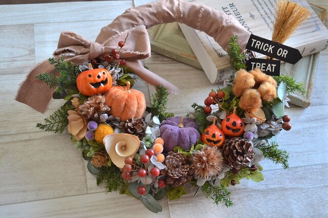 仲良しオバケ♡カボチャ おばけかぼちゃ兄弟のかぼちゃwreath | iichi 日々の暮らしを心地よく