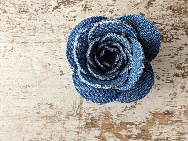denimrose broach* blue〜デニムローズブローチ | iichi 日々の