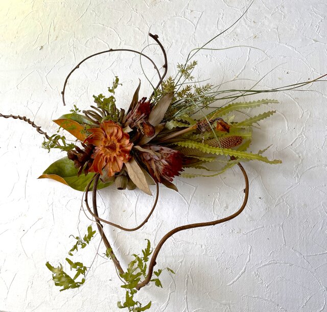 a little bit of autumn（ドライフラワーリース） | iichi 日々