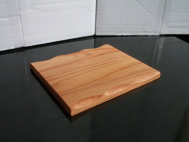 屋久杉 木目の美しい敷板 一輪挿し 花台 マウスパッド 飾り台 K74