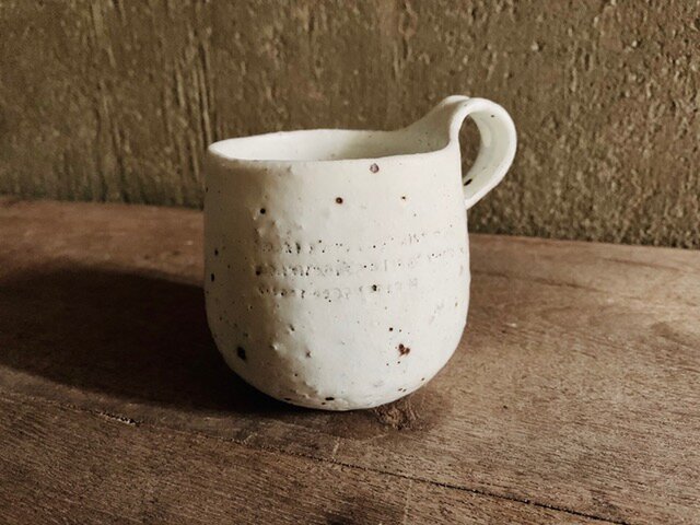 村上直子 パオ＆ユーポス うずらマグ shiromoegi shiromoegi うずらマグ（村上直子） | iichi 日々の暮らしを心地よく