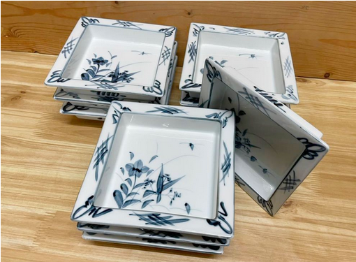 瀬戸焼　古瀬戸　西浦焼　花蝙蝠文　輪花盤　皿　N　9104 瀬戸焼 古瀬戸 西浦焼 花蝙蝠文 輪花盤 皿 N 9104