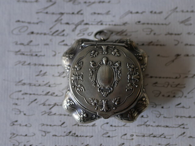 コンパクトケース パウダーケース フランスアンティーク ブロカントの