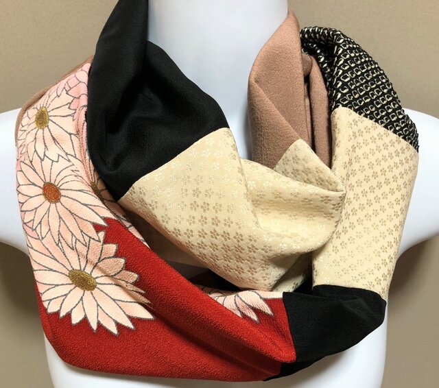 和布着物リメイクスヌード3 | iichi 日々の暮らしを心地よくする