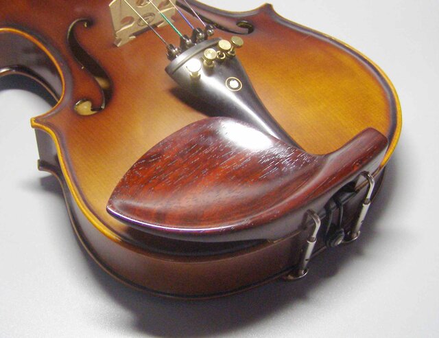バイオリン顎あて 紅ローズ紫檀 クローソン型 | iichi 日々の暮らしを