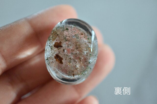 虹と貫入☆ホワイトガーデンクォーツs971 | iichi 日々の暮らしを