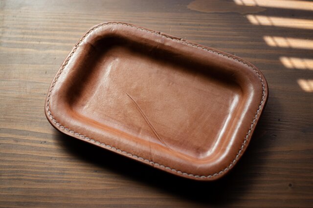 革のトレイ レザートレイ マネートレイ キャッシュトレイ | iichi 日々