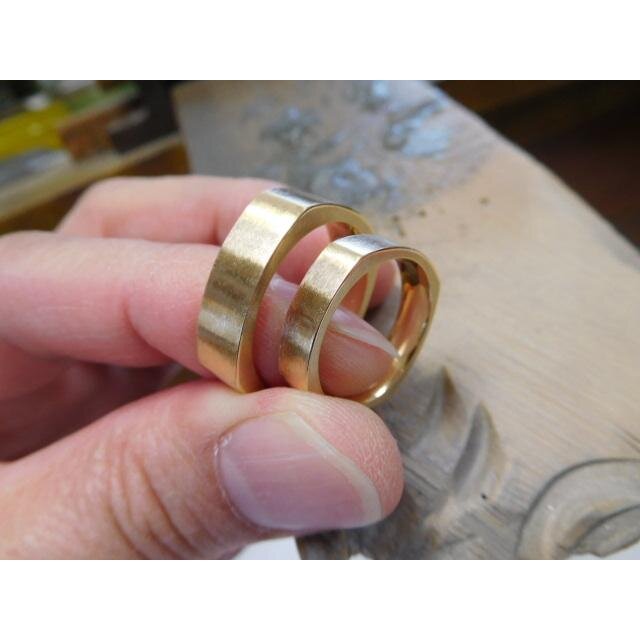 結婚指輪 ゴールド 手作り【k18 鍛造】スクエア スクエアリング メンズ 