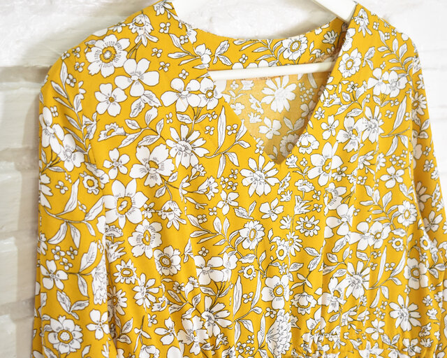 花柄Vネック長袖ワンピース マスタードイエロー | iichi 日々の暮らし