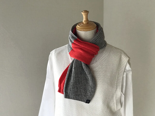 しとふわ カシミヤシルクのBi-colorメッシュ筒マフラー レッド/グレー