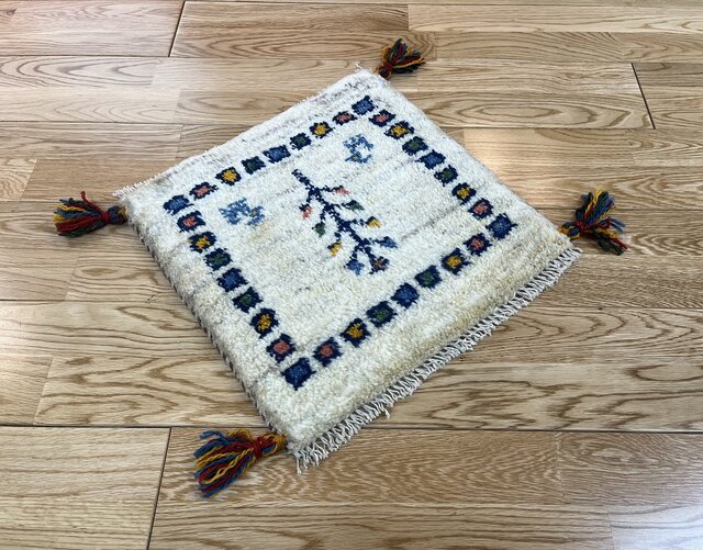 秋の目玉品】ペルシャ ギャッベ ミニマット 37×37 アイボリー タイル