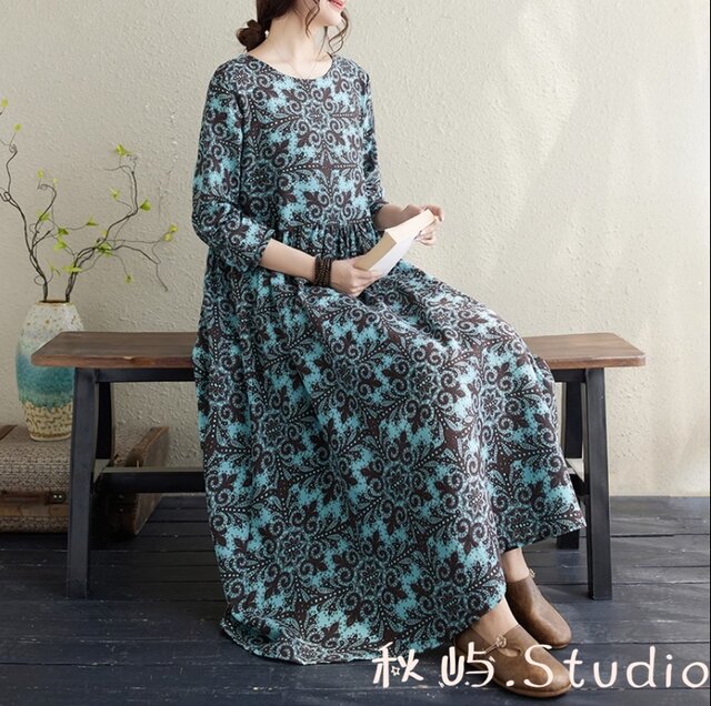 ナイルパーチ雲と星、月のデザインの夜空柄半袖ワンピース♡ ナイルパーチ雲と星、月のデザインの夜空柄半袖ワンピース♡