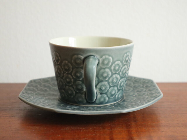 クイストゴー／アズール カップ＆ソーサー B | iichi 日々の暮らしを