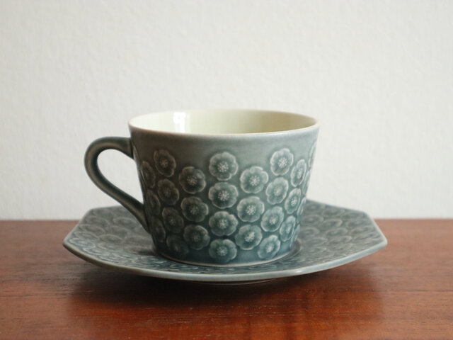 クイストゴー／アズール カップ＆ソーサー B | iichi 日々の暮らしを