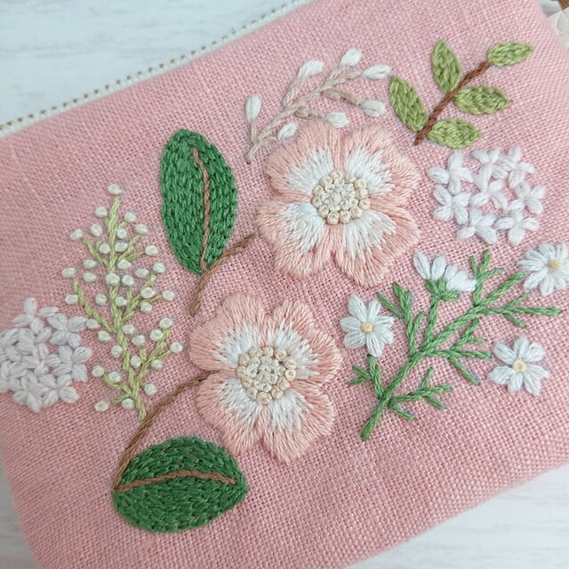 field of flower❤ミニポーチ❤ハンドメイド❤刺繍生地❤c&s❤ 免税