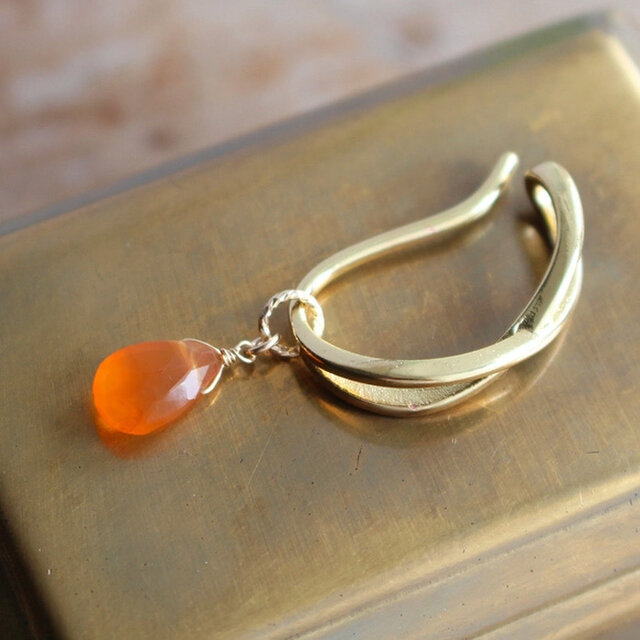 ✨7月誕生石✨ カーネリアン＜ペアシェイプ＞のイヤーカフ