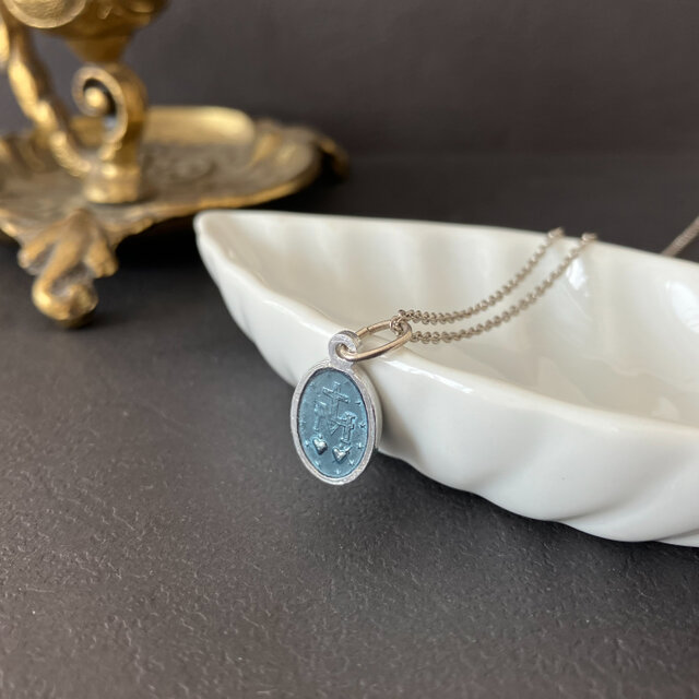 フランス奇跡のメダイ] necklace - blue agate | iichi 日々の暮らしを