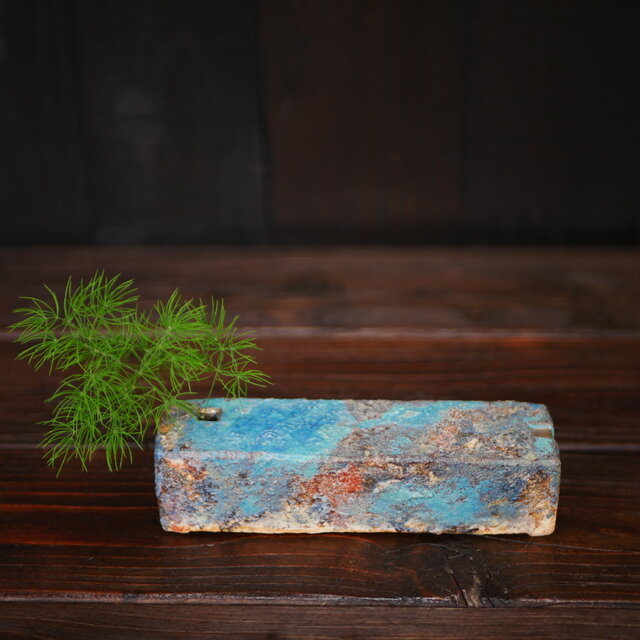 青色小窓角花瓶 no.12