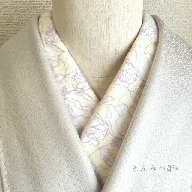 洗える刺繍半衿  ニュアンスカラーの透かし刺繍