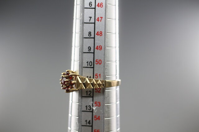 絶品 英国 ビンテージ レディース ゴールド 指輪 ガーネット 375 J151 傑作 ゴールド 英国 1987年 ビンテージ ガーネット ヴィンテージ 指輪