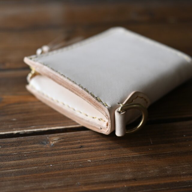 L Fastener Mini-Wallet ヌメ革生成り】 | iichi 日々の暮らしを