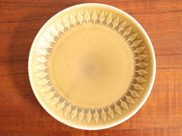 送料込 クイストゴー レリーフ ランチプレート 21cm 4枚セット デザート皿 送料込 クイストゴー レリーフ ランチプレート 21cm 4枚セット