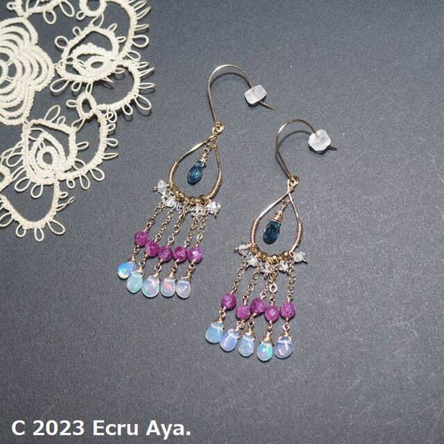 *秋の音色*ロンドンブルートパーズがメインのピアス