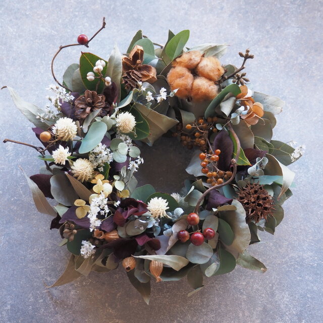 瀬戸内の森の秋色リース | iichi 日々の暮らしを心地よくする