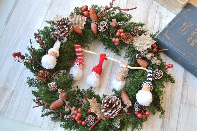 どんぐりとスノーマン達のクリスマスwreath | iichi 日々の暮らしを