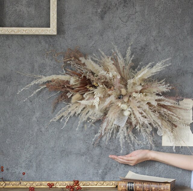 専用ページ☆パンパスグラスのフライングリース＆プロテアスワッグ 専用ページ☆パンパスグラスのフライングリース＆プロテア