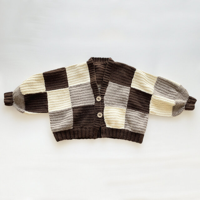 天然ウール・手編みパッチワークカーディガン・羊のナチュラルカラー
