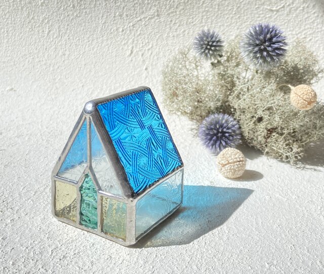 ケルトブルーの屋根のハウス』 LED専用キャンドルホルダー | iichi