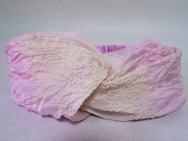 着物リメイク 帯揚げのクロスターバン | iichi 日々の暮らしを心地よく