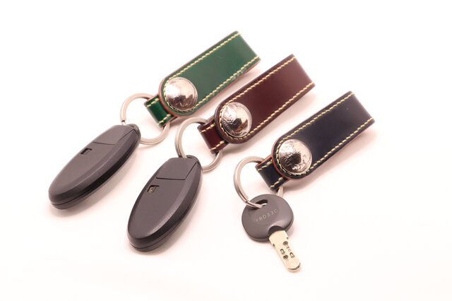 レーデルオガワ製コードバン使用 ベルトループキーホルダー