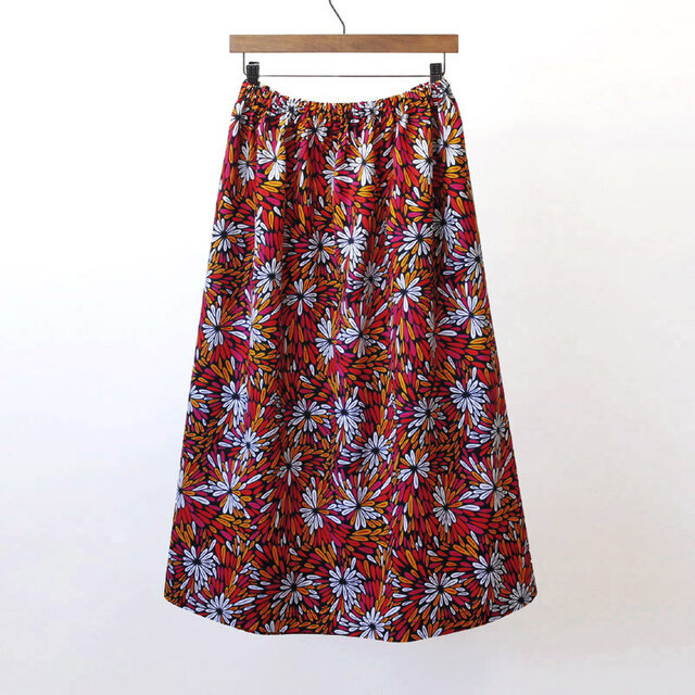 アフリカ布のロングスカート（ フラワー ）サイドポケット付き