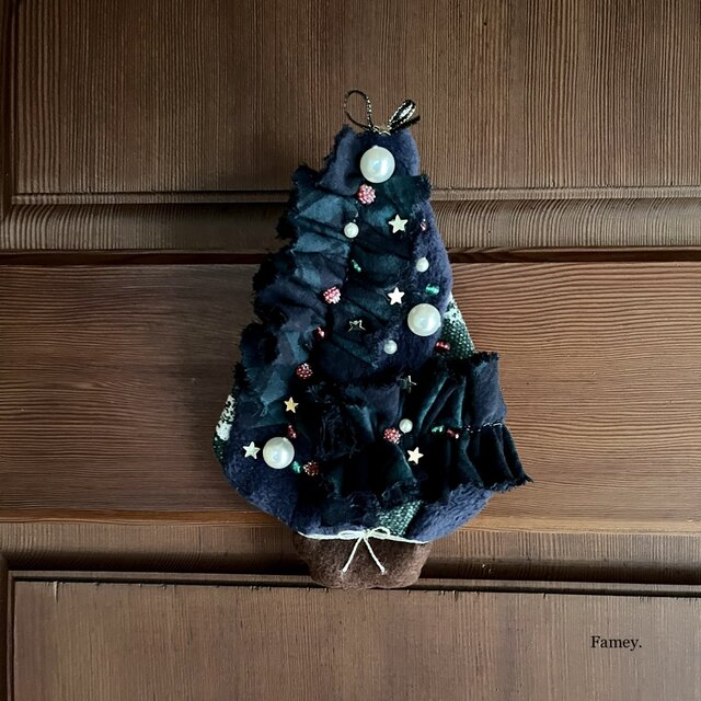 SALE！大人かわいいクリスマスツリー☆(壁掛け) 壁飾り フリース