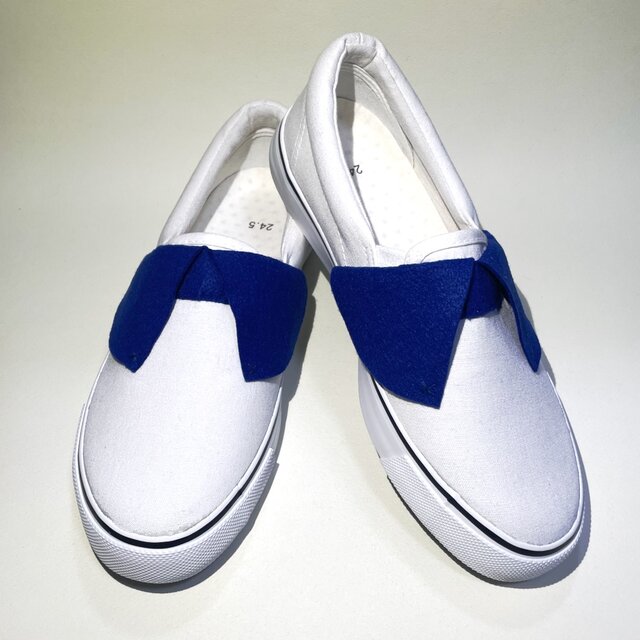 ネイビーの比翼シャツ風襟付きスニーカースリッポン (22.0cm〜29.0cm) 撥水加工ver.